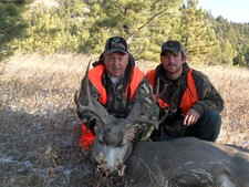 Mule deer hunting in Montana with a hunting guide. Redbone Outfitting is an experienced Montana Hunting Outfitting business. 
